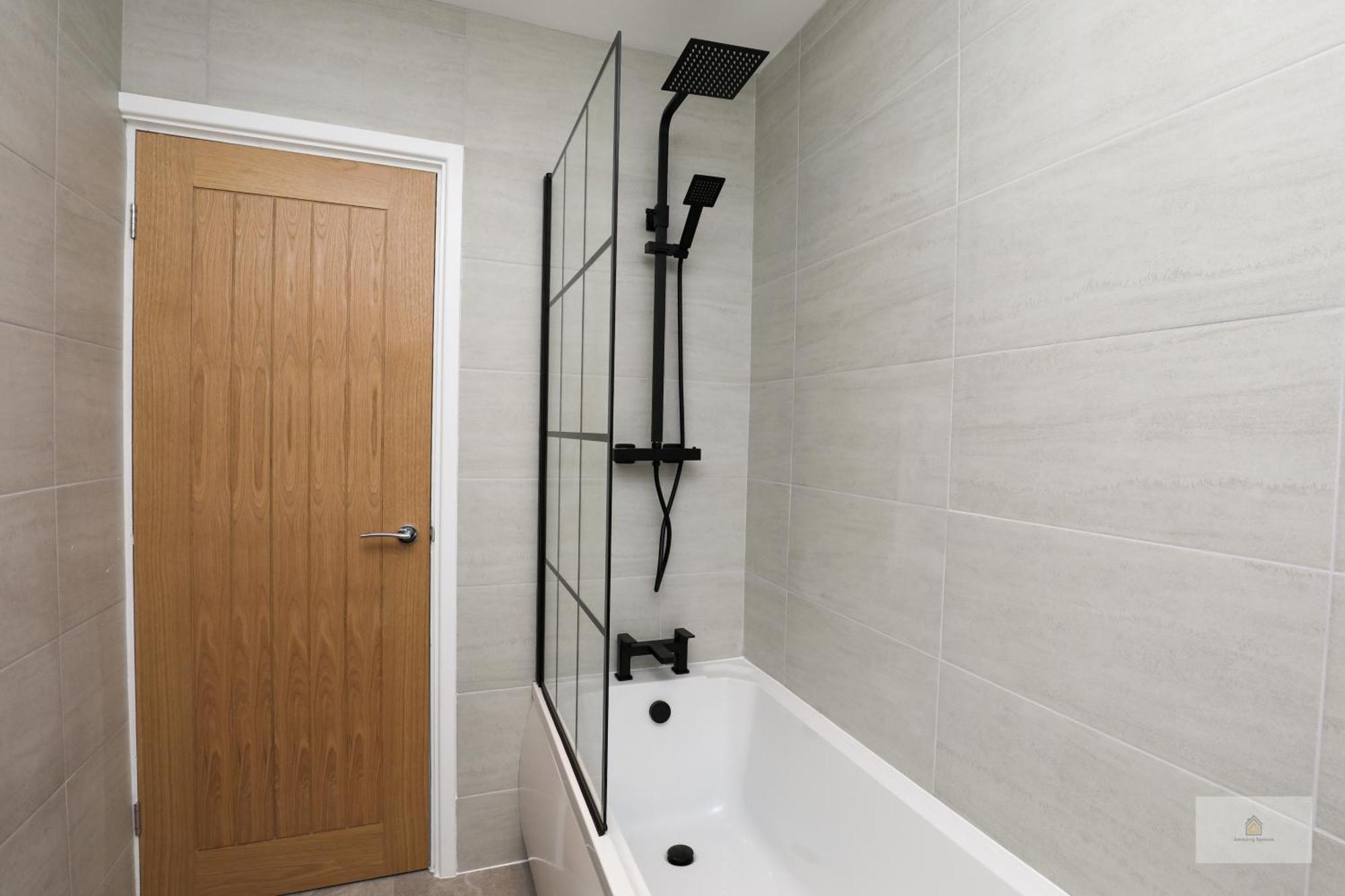 Halsnead Properties Whiston Liverpool Extérieur photo